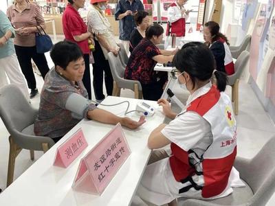 黨群服務(wù)'再升級'，'醫(yī)'心'醫(yī)'意為健康